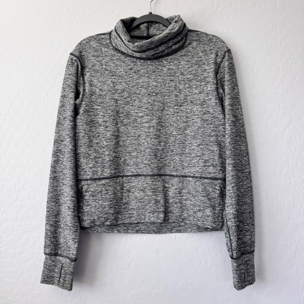 Lululemon Ready to Rulu Heathered Gray Pullover Thumbhole Athletic Top Size 4‎